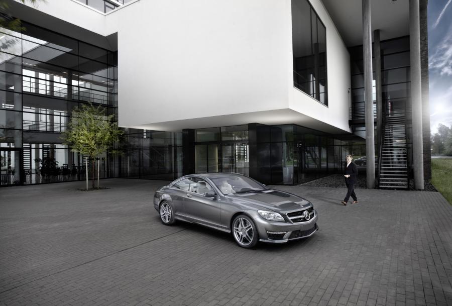  Mercedes-Benz CL63 AMG 2010 года  (фото 37 из 45)